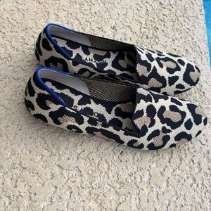 Rothy’s Black & Tan Leopard Loafers size 10.5